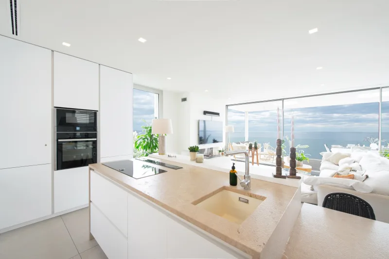 Modern villa for sale on the frontline in Porto Cristo, photo 34