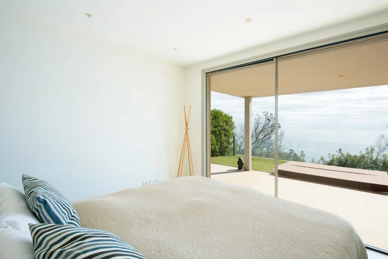 Modern villa for sale on the frontline in Porto Cristo, photo 26