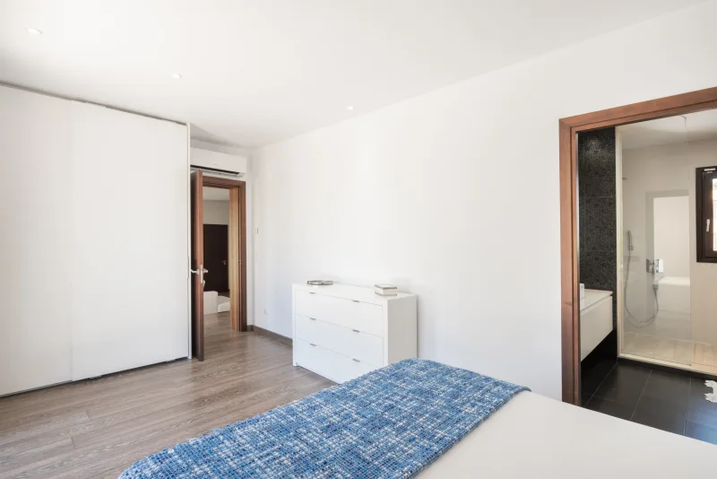 High-Quality Chalet for Sale in Porto Cristo Novo, photo 12