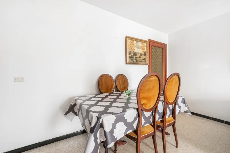  Amplio piso en Palma con ascensor