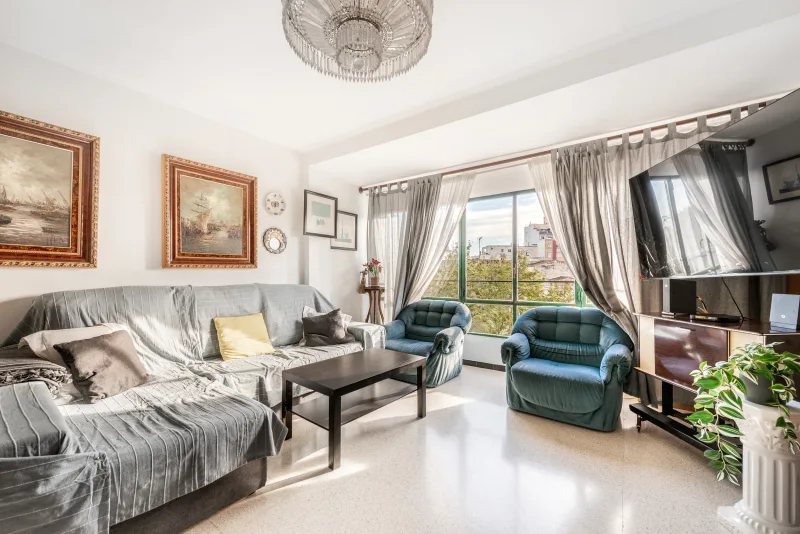  Amplio piso en Palma con ascensor