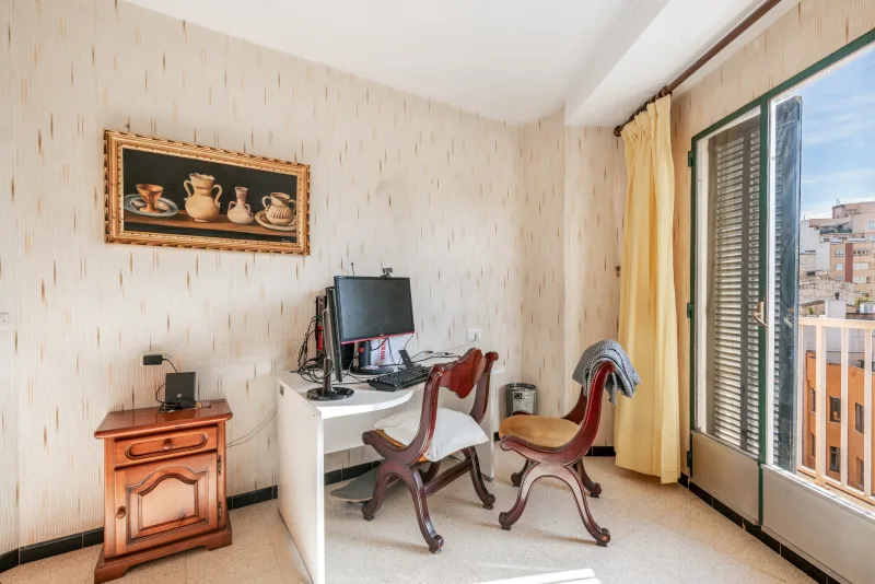  Amplio piso en Palma con ascensor