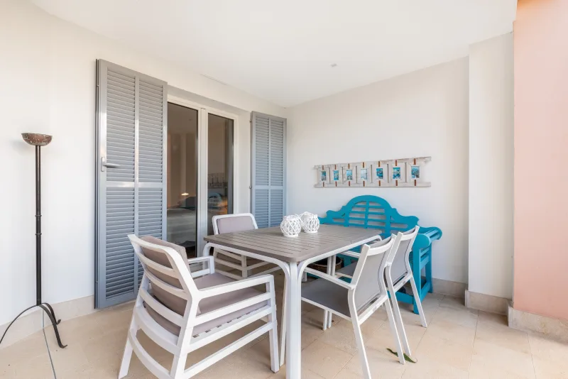 Se vende planta baja en Portocolom