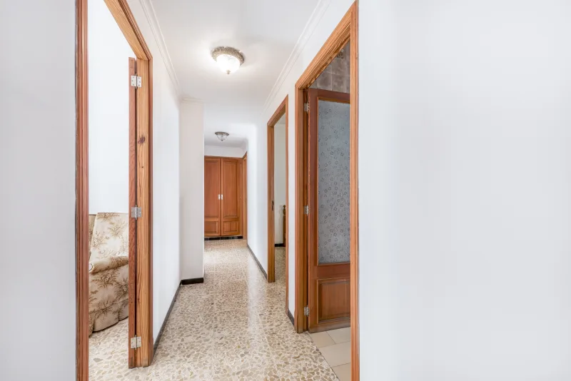 Amplio piso cochera independiente en Manacor a la venta!