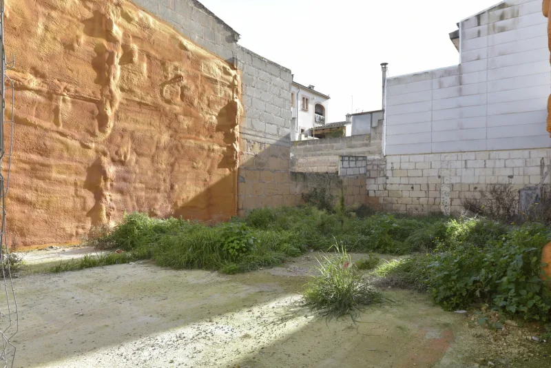 Solar con proyecto para hacer 1 o 2 viviendas en Manacor