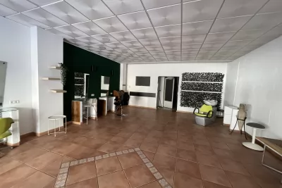 Local comercial en Cala Millor 85m2 avenida principal