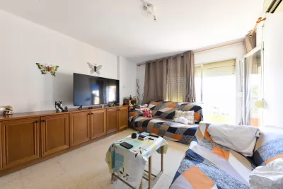 Apartamento 3 dormitorios con plaza de parking en excelente zona