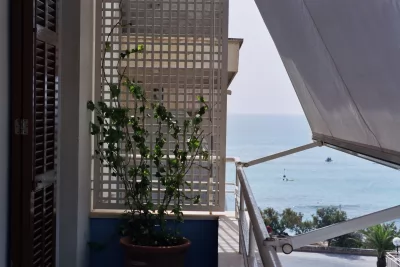 Appartement à Sillot avec Vue Mer et Ascenseur