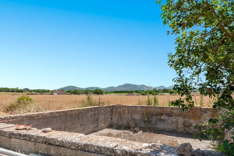 Finca con proyecto de reforma con amplias vistas, en Manacor